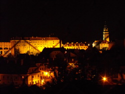 Noční pohled na Český Krumlov ,místo fotografování,nad Plešiveckými schody,atorské foto ivan